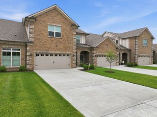 2096 Leamington Ln, Murfreesboro, TN 37130