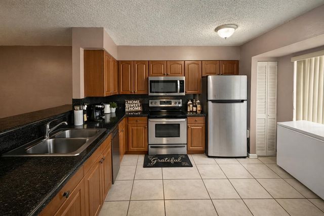 1739 Village Boulevard 101, West Palm Beach, FL 33409