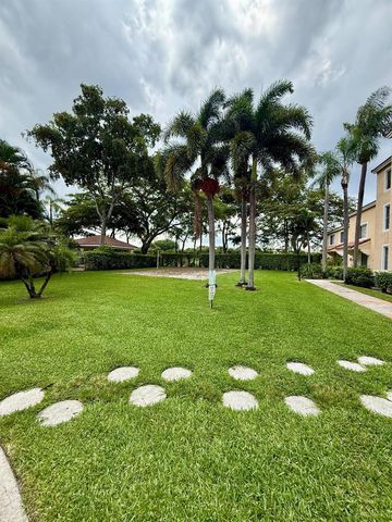 1739 Village Boulevard 101, West Palm Beach, FL 33409