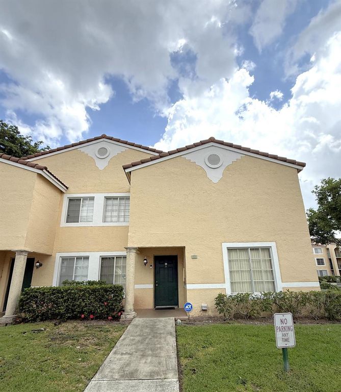 1739 Village Boulevard 101, West Palm Beach, FL 33409