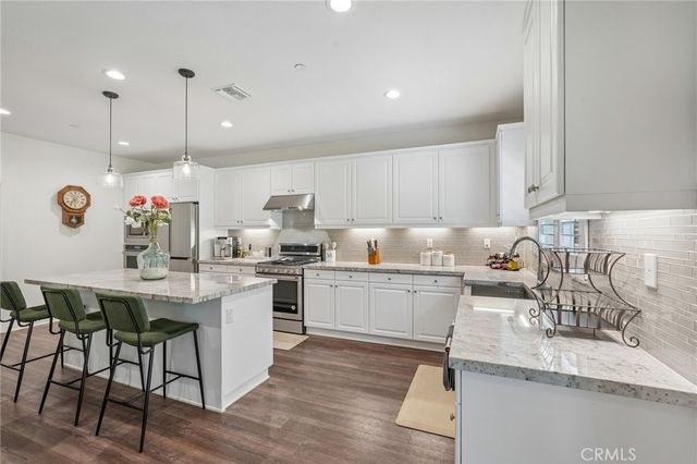 7846 Old Timber Court, Riverside, CA 92507