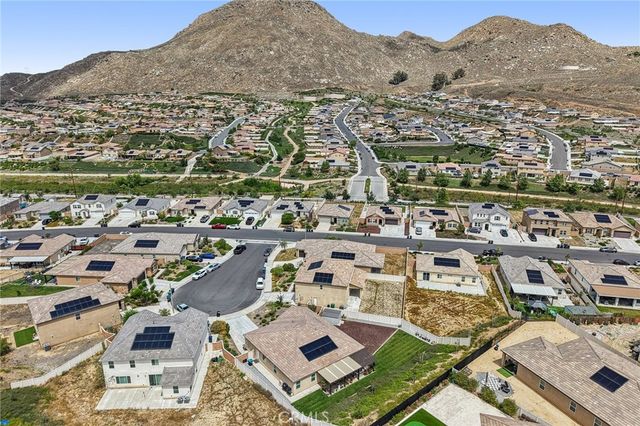 7846 Old Timber Court, Riverside, CA 92507