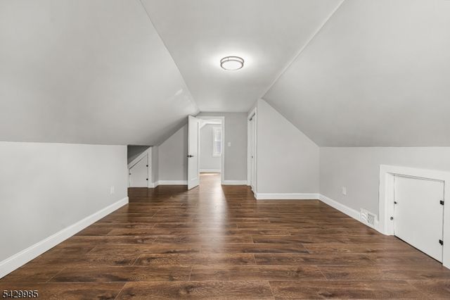429 Wheatsheaf Rd, Roselle Boro, NJ 07203