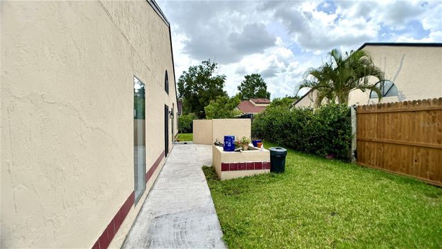 761 GOLDEN SUNSHINE CIRCLE, Orlando, FL 32807