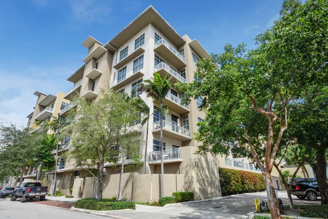 444 NW 1st Avenue NW 602, Fort Lauderdale, FL 33301