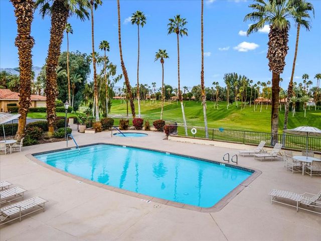 193 Seville Circle, Palm Desert, CA 92260