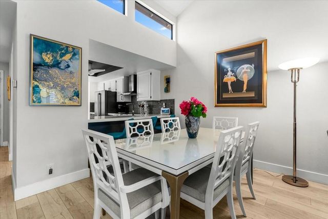 193 Seville Circle, Palm Desert, CA 92260