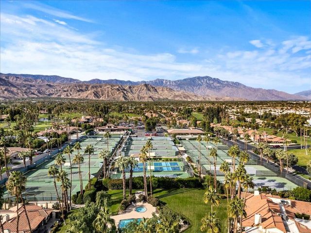 193 Seville Circle, Palm Desert, CA 92260