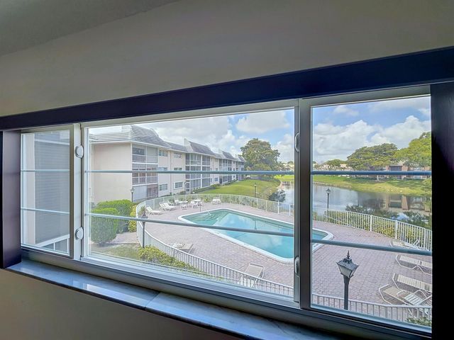 2850 Forest Hills Boulevard 212, Coral Springs, FL 33065