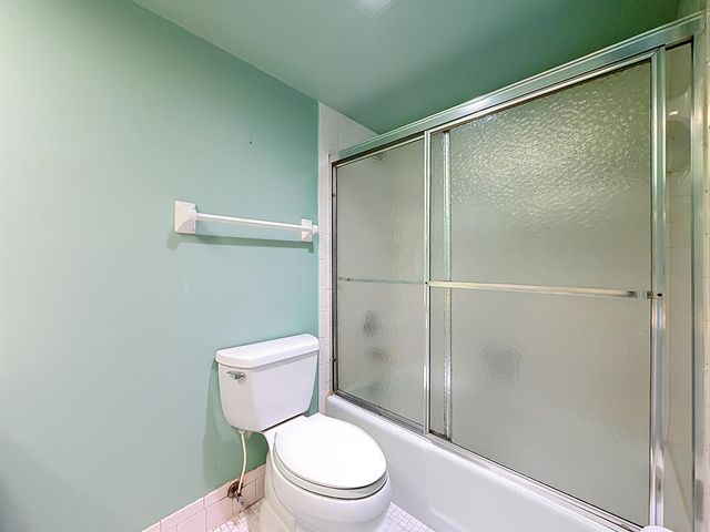 2850 Forest Hills Boulevard 212, Coral Springs, FL 33065