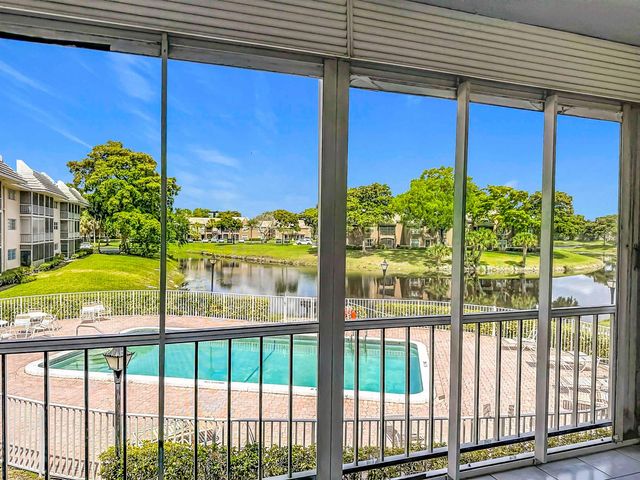 2850 Forest Hills Boulevard 212, Coral Springs, FL 33065