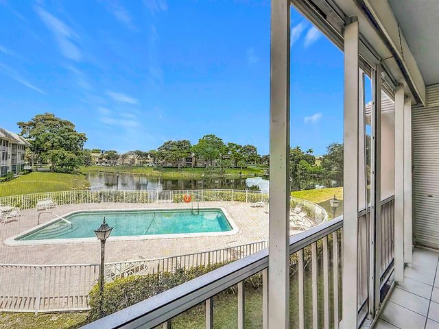2850 Forest Hills Boulevard 212, Coral Springs, FL 33065
