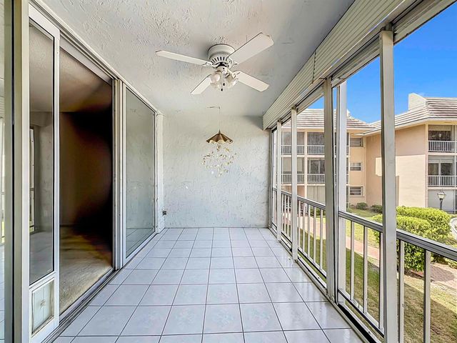 2850 Forest Hills Boulevard 212, Coral Springs, FL 33065