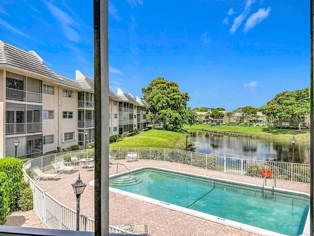 2850 Forest Hills Boulevard 212, Coral Springs, FL 33065