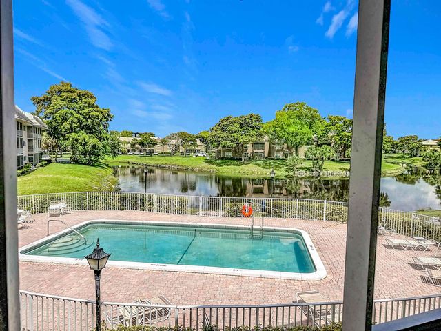 2850 Forest Hills Boulevard 212, Coral Springs, FL 33065