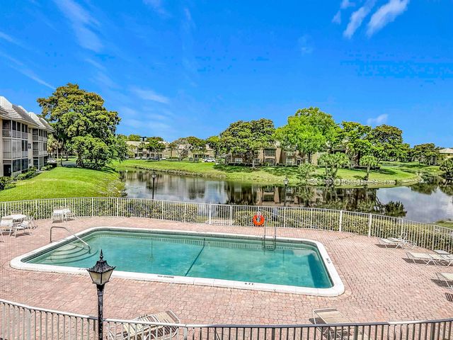 2850 Forest Hills Boulevard 212, Coral Springs, FL 33065