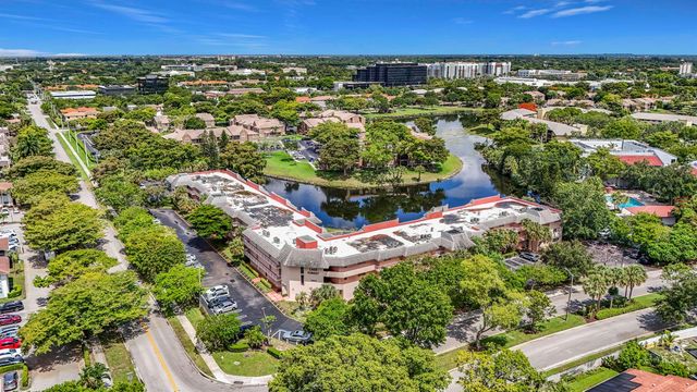 2850 Forest Hills Boulevard 212, Coral Springs, FL 33065
