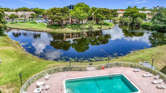 2850 Forest Hills Boulevard 212, Coral Springs, FL 33065