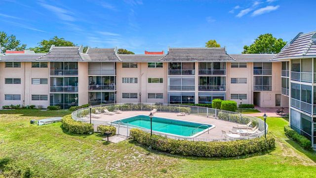 2850 Forest Hills Boulevard 212, Coral Springs, FL 33065