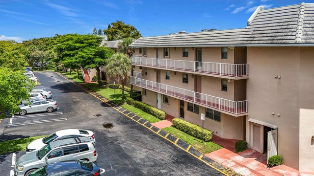2850 Forest Hills Boulevard 212, Coral Springs, FL 33065