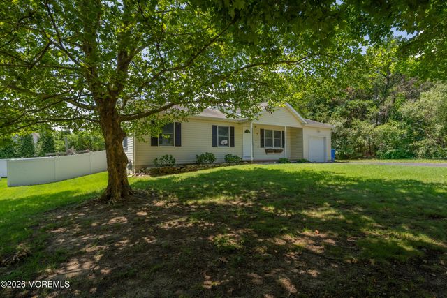 7 Cedar Hill Drive, West Creek, NJ 08092