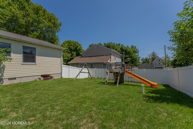 7 Cedar Hill Drive, West Creek, NJ 08092