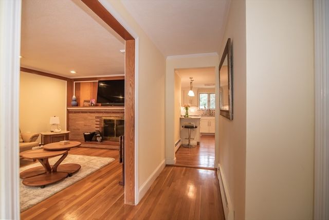 10 Magnolia Rd, Methuen, MA 01844