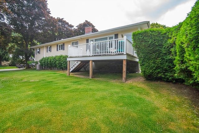 10 Magnolia Rd, Methuen, MA 01844