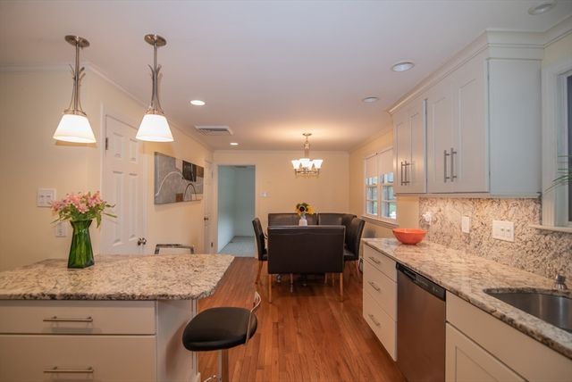 10 Magnolia Rd, Methuen, MA 01844