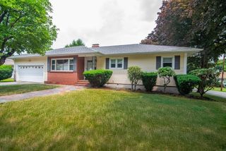 10 Magnolia Rd, Methuen, MA 01844