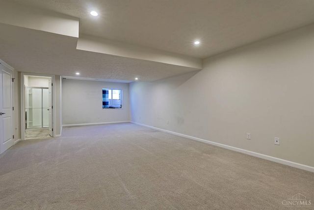 1239 Springfield Drive, Harrison, OH 45030