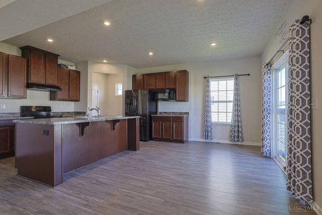 1239 Springfield Drive, Harrison, OH 45030