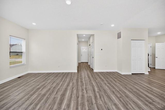 3048 Canvasback Court, Franklin Twp, OH 45005