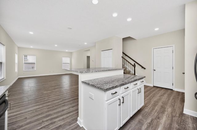 3048 Canvasback Court, Franklin Twp, OH 45005