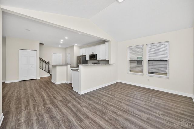 3048 Canvasback Court, Franklin Twp, OH 45005