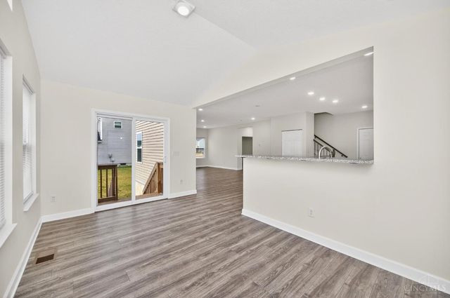 3048 Canvasback Court, Franklin Twp, OH 45005