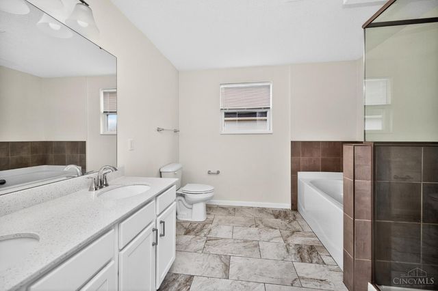 3048 Canvasback Court, Franklin Twp, OH 45005