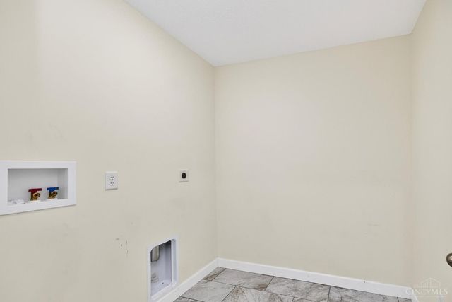 3048 Canvasback Court, Franklin Twp, OH 45005