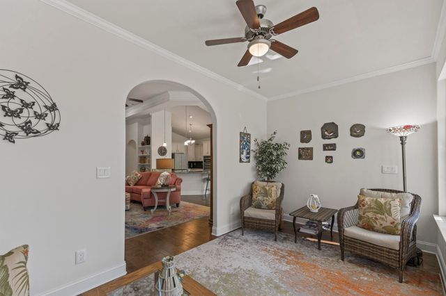 2318 Via Palma Dr., North Myrtle Beach, SC 29582