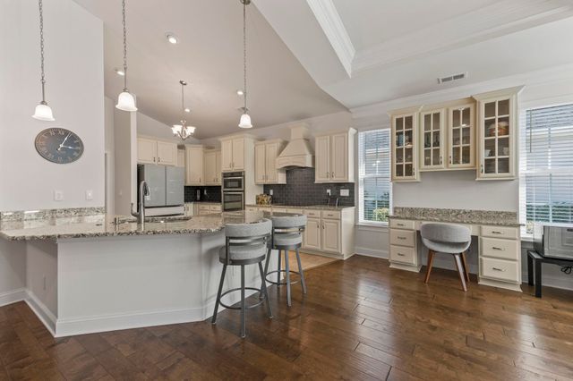 2318 Via Palma Dr., North Myrtle Beach, SC 29582