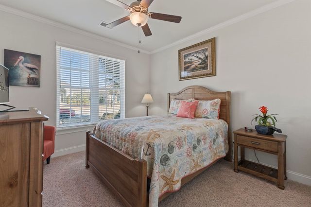 2318 Via Palma Dr., North Myrtle Beach, SC 29582