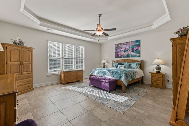 2318 Via Palma Dr., North Myrtle Beach, SC 29582