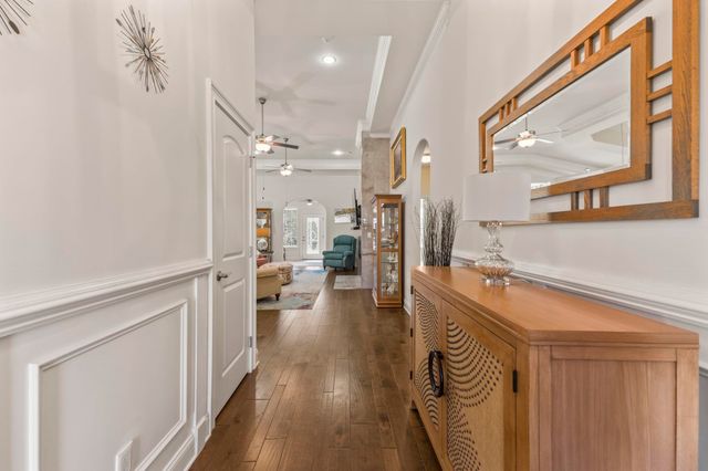 2318 Via Palma Dr., North Myrtle Beach, SC 29582