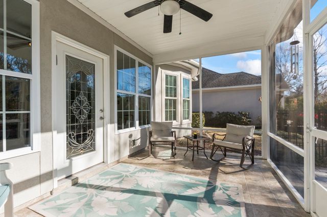 2318 Via Palma Dr., North Myrtle Beach, SC 29582