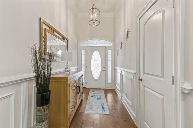 2318 Via Palma Dr., North Myrtle Beach, SC 29582