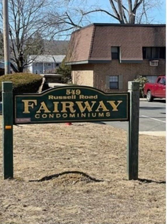 549 Russell Rd 14D, Westfield, MA 01085
