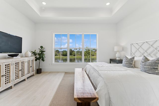 158 Parkside Way 15, Royal Palm Beach, FL 33414