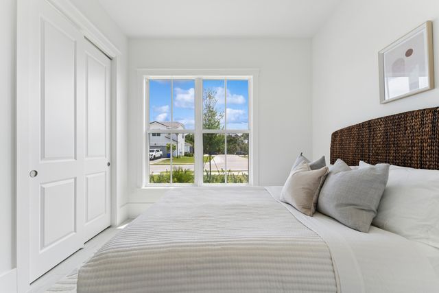 158 Parkside Way 15, Royal Palm Beach, FL 33414