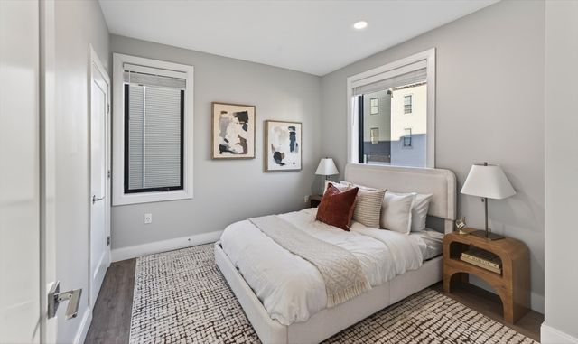 656 Saratoga 210, Boston, MA 02128