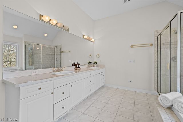 6030 Penfield Lane, Solon, OH 44139
